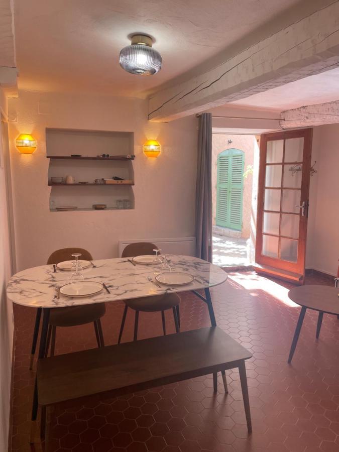 Appartamento Sole Mia, Appt 2/4Pers Au Coeur De Bormes Esterno foto
