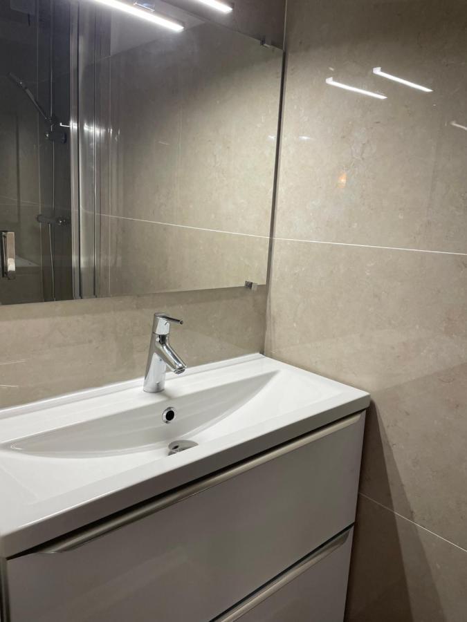 Appartamento Sole Mia, Appt 2/4Pers Au Coeur De Bormes Esterno foto