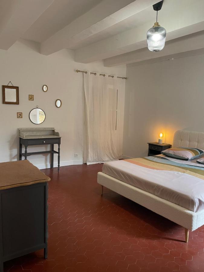 Appartamento Sole Mia, Appt 2/4Pers Au Coeur De Bormes Esterno foto