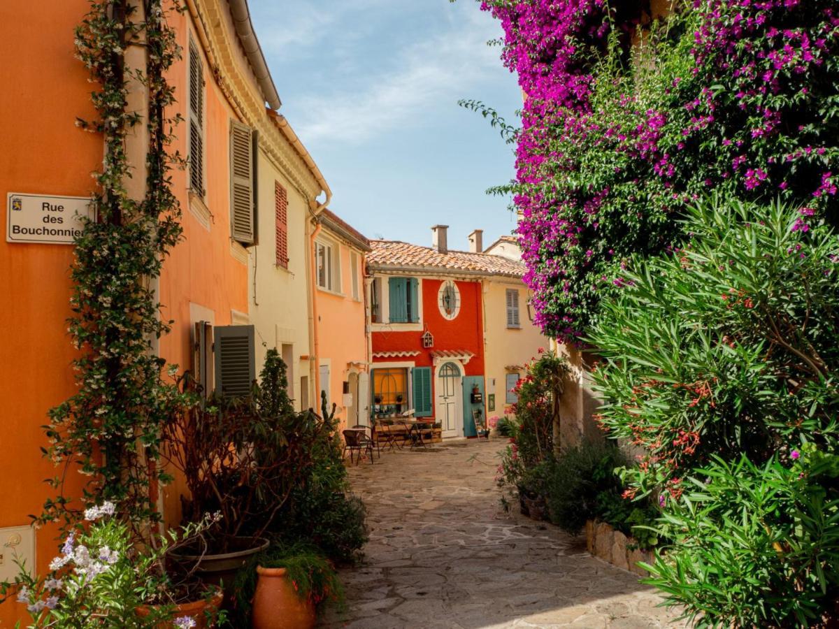 Appartamento Sole Mia, Appt 2/4Pers Au Coeur De Bormes Esterno foto
